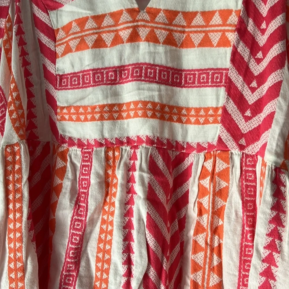 Old Navy Pink and Orange Geo-Print V-Neck Dress - Picture 2 of 4